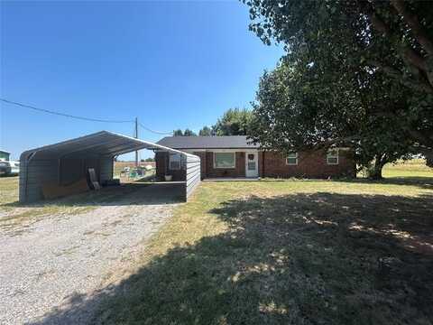 1921 State Highway 92 Highway, Chickasha, OK 73018