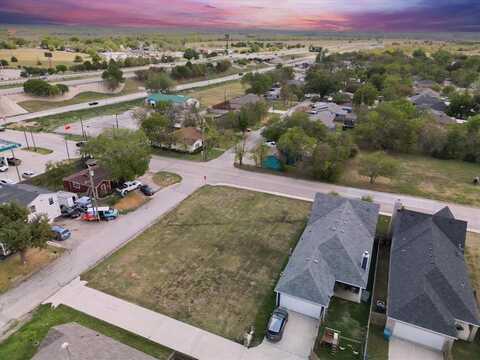 413 E 5th Street, Ferris, TX 75125