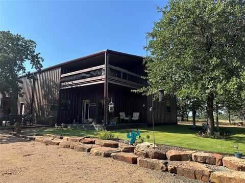 561 Oak Circle, Early, TX 76802