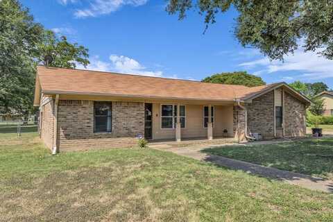 213 Chelsea Drive, Hewitt, TX 76643