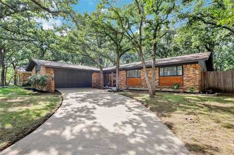 612 Circleview Drive S, Hurst, TX 76054