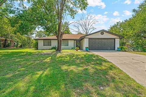 1360 N Lydia Street, Stephenville, TX 76401
