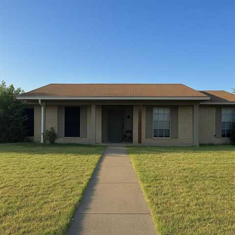 1013 Tracy Lane, Lancaster, TX 75134