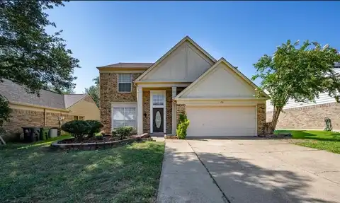 106 Southern Pine Court, Arlington, TX 76018