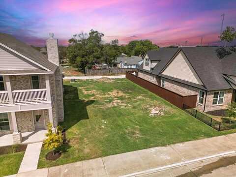 221 E 5th Street, Ferris, TX 75125