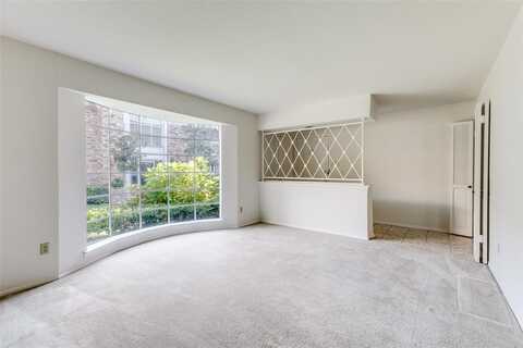 5835 E University Boulevard, Dallas, TX 75206