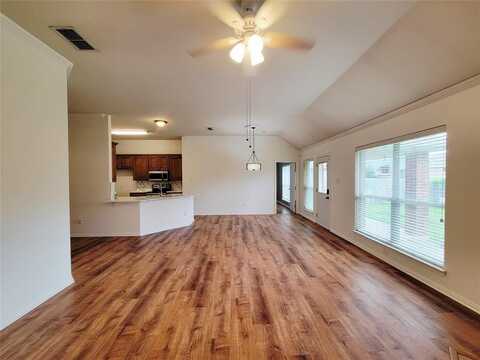 9149 Autumn Falls Drive, Fort Worth, TX 76118