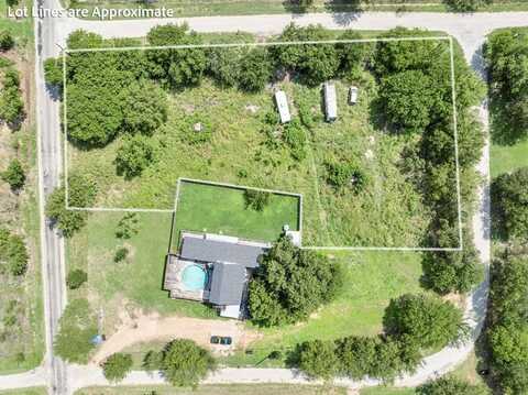 104 4th Street, Graford, TX 76449