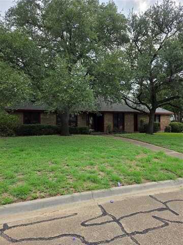 1115 Green River Trail, Cleburne, TX 76033