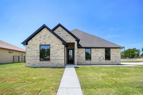 670 Marco Drive, Runaway Bay, TX 76426