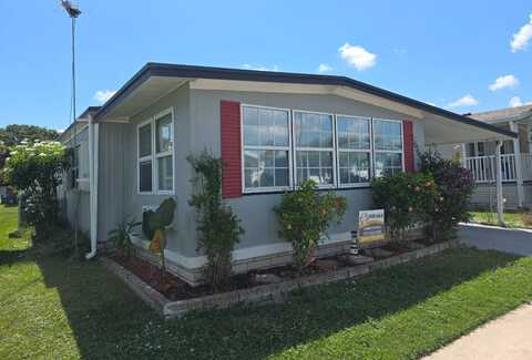 601 Starkey Rd, Largo, FL 33771