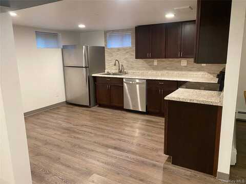 15 Janet Street, Port Jefferson Station, NY 11776