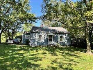 907 870 E Street, Shobonier, IL 62885