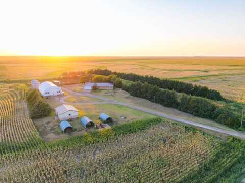 2809 County Road 430, Oakley, KS 67748