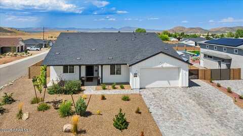 8582 N Suzanna Drive, Prescott Valley, AZ 86315