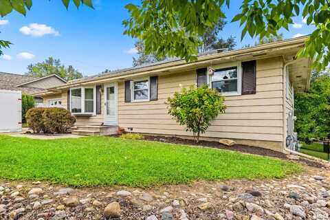 5227 W AIRWAYS Road, Peoria, IL 61607