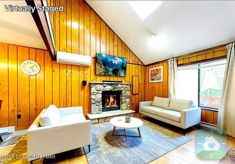 72 E Creek View Drive, Gouldsboro, PA 18424