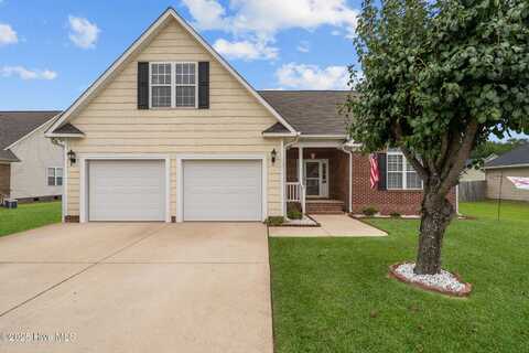 225 Hogart Street, Raeford, NC 28376