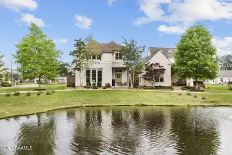 112 Avoyelles Drive, Lafayette, LA 70508
