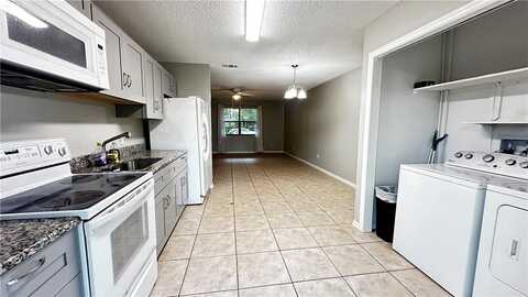 105 Admiral Circle unit: B, Sebastian, FL 32958
