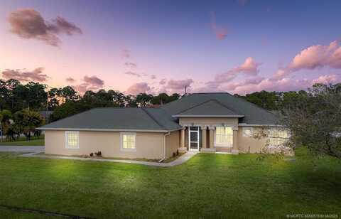 1781 SW Whipple Avenue, Port Saint Lucie, FL 34953