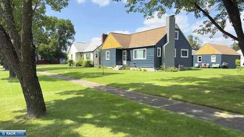 204 E Third Avenue North, Aurora, MN 55705