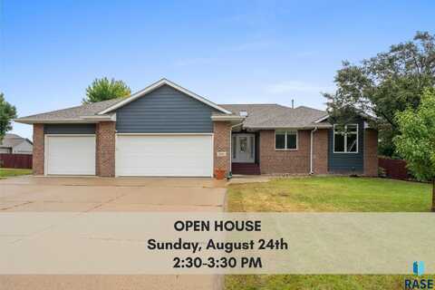 316 S Country Club Ave, Brandon, SD 57005