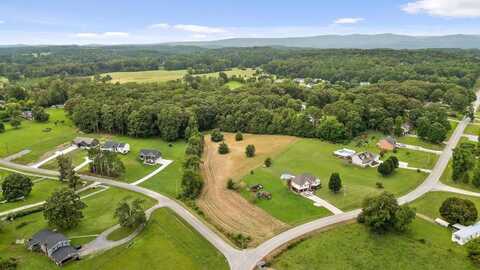 3032 Lake Howard Road, La Fayette, GA 30728