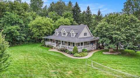 1162 Old Plank Road, Milford, MI 48381