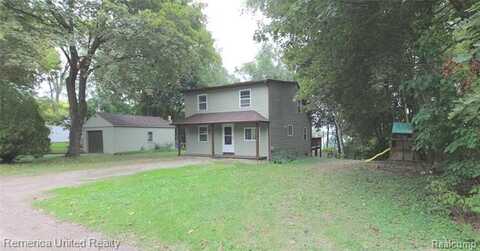 10324 Greenwood Road, Whitmore Lake, MI 48189
