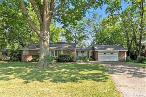 306 W 13 Mile Road, Royal Oak, MI 48073