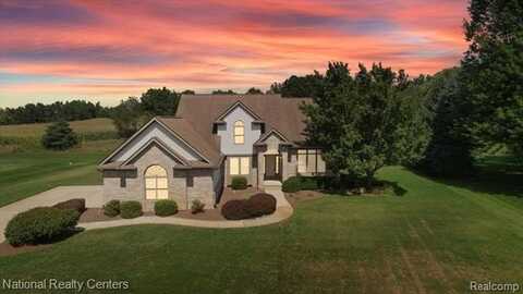 2858 Katie Lane, Milford, MI 48380