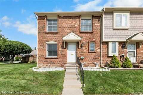 19960 Great Oaks Circle S, Clinton Township, MI 48036
