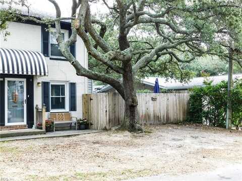 117 75th Street, Virginia Beach, VA 23451