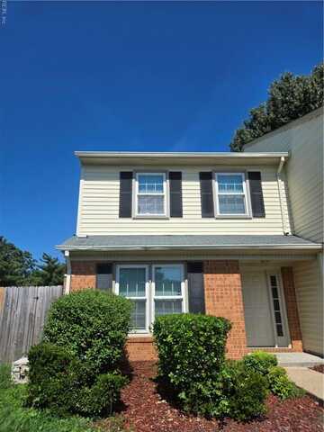 916 Jay Are Court, Virginia Beach, VA 23462