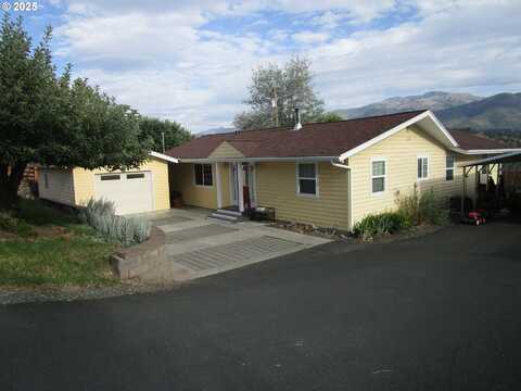 434 NW CHAROLAIS HTS, John Day, OR 97845
