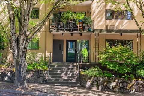 2021 SW MAIN ST, Portland, OR 97205
