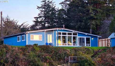 654 MADRONA AVE, Port Orford, OR 97465