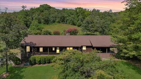 3737 Bore Auger RD, Blue Ridge, VA 24064