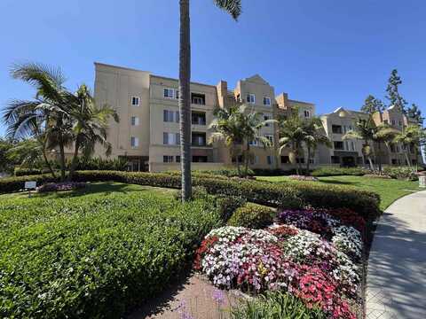 8889 Caminito Plaza Centro unit: 7401, San Diego, CA 92122