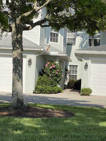 2320 Water Oak Court SW, Vero Beach, FL 32962