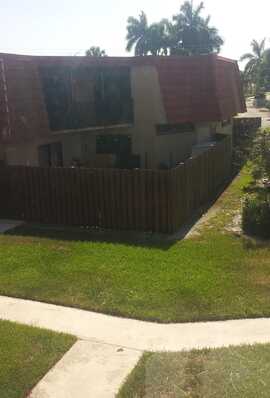 22970 Oxford Place, Boca Raton, FL 33433