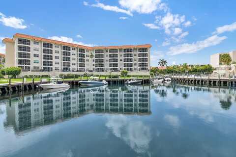 2871 N Ocean Boulevard, Boca Raton, FL 33431