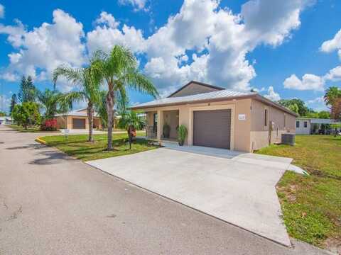 16 Alhambra S, Port Saint Lucie, FL 34952