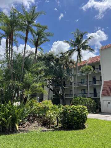 3050 Presidential Way, West Palm Beach, FL 33401