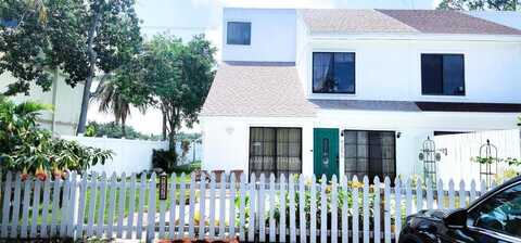 9056 Green Meadows Way, Palm Beach Gardens, FL 33418