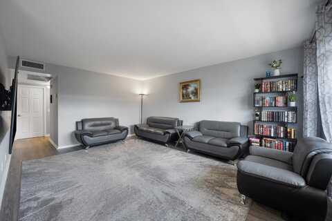 334 Brighton H, Boca Raton, FL 33434