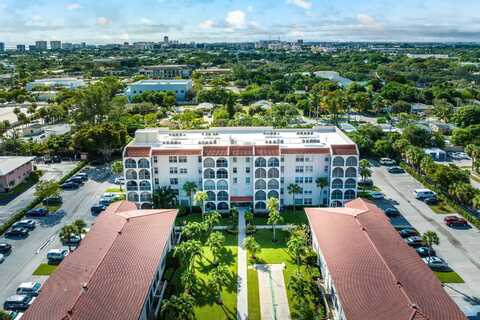 250 NE 20th Street, Boca Raton, FL 33431