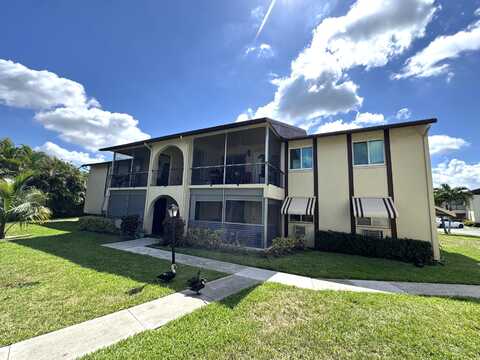 5817 La Pinata Boulevard, Greenacres, FL 33463