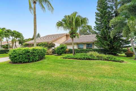 13692 Crosspointe Drive, Palm Beach Gardens, FL 33418